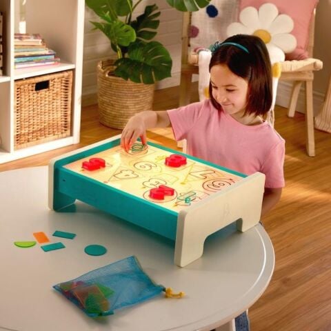 B.Toys Eğitici ve Işıklı Oyun Kutusu