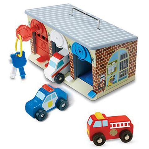 Melissa&Doug Ahşap Kilitli Kurtarma Araçları Garajı