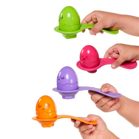 Tomy Saklambaçlı Yumurtalar Kaşık Seti / Hide&Squeak Egg&Spoon