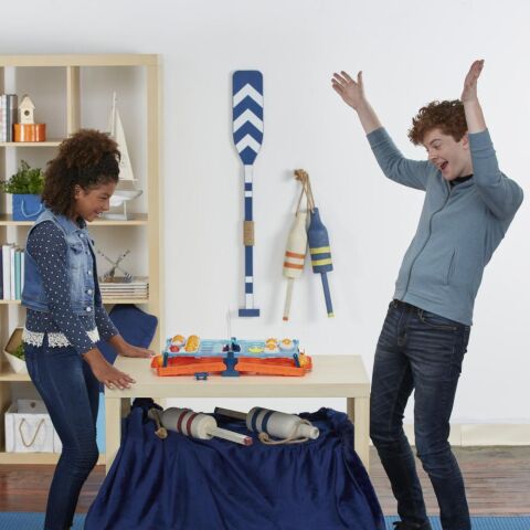 Hasbro Games BattleShip Shots / 8+ Yaş Kutu Oyunları