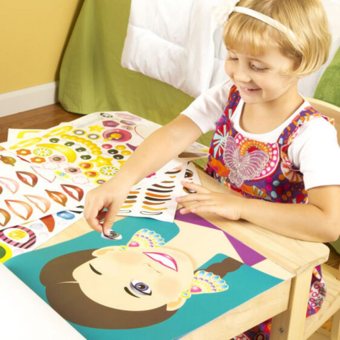 Melissa & Doug Çıkartma Kitabı - Yüzler / Make-A-Face Sticker Pad