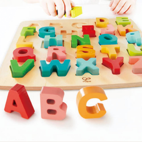 Hape Chunky Puzzle Alfabe Yapbozu / Chunky Alphabet Puzzle