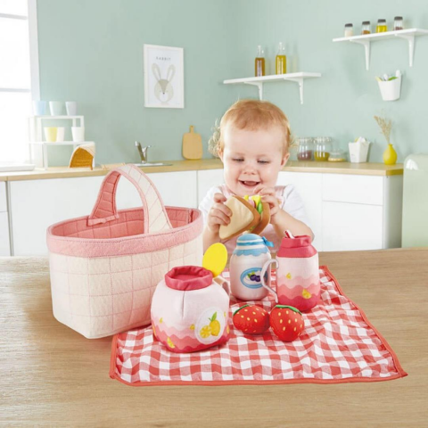 Hape Toddler Oyuncak Piknik Seti / Toddler Picnic Basket
