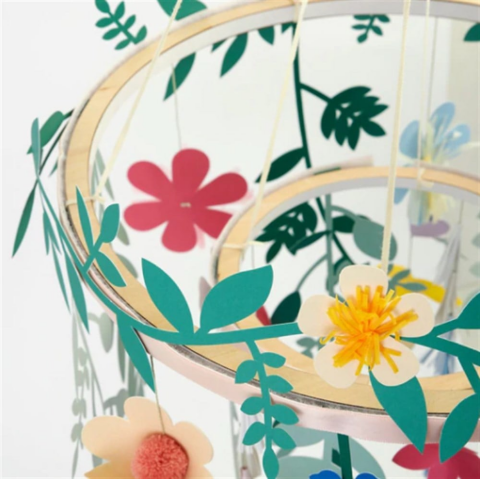 Meri Meri - Paper Garden Chandelier - Bahçe Süs Avize