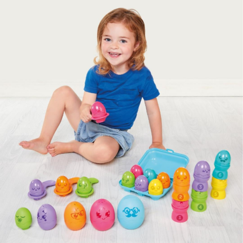 Tomy Parlak Renkli Saklambaçlı Yumurtalar / Hide & Squeak Bright Chicks