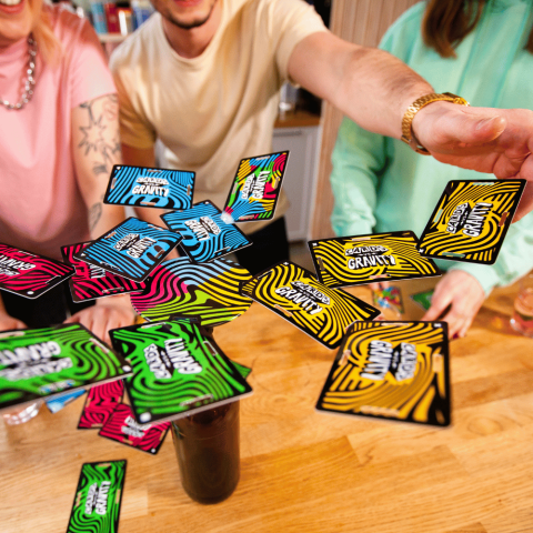 Big Potato Games - Cards Vs Gravity Pro Kutu Oyunu