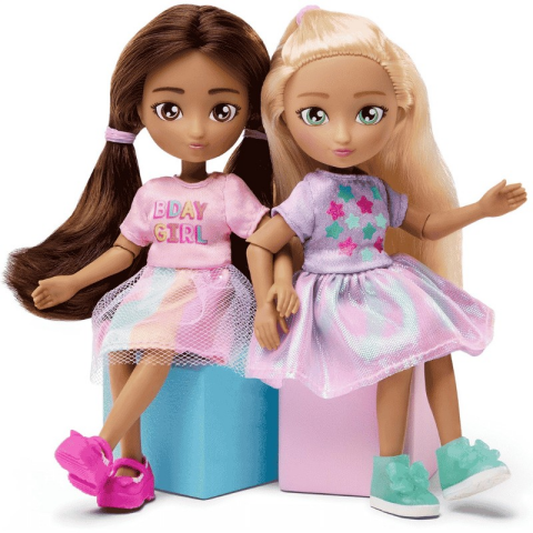 Hey Bestie - Emma & Camila