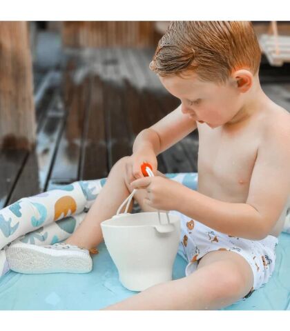 Swim Essentials Ocean Silikon Oyuncak Seti - Kova, Kürek ve 3 adet Kalıp