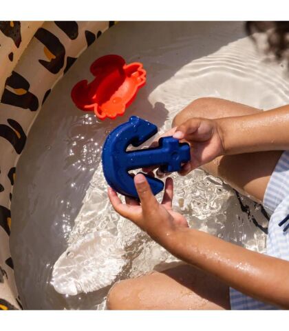 Swim Essentials Ocean Silikon Oyuncak Seti - Kova, Kürek ve 3 adet Kalıp