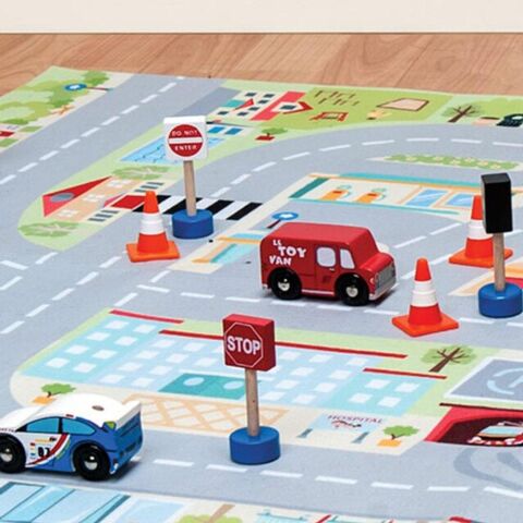 Le Toy Van Trafik Seti - Wooden Road Set Route & Toot