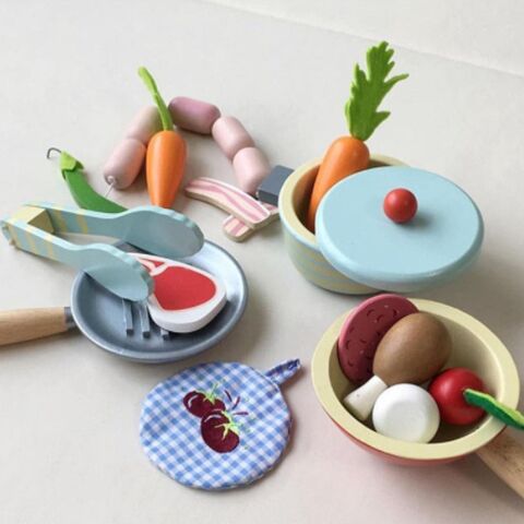 Le Toy Van Tencere ve Tava Seti - Wooden Pots & Pans Set