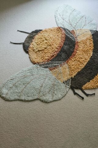 Halı, Bee