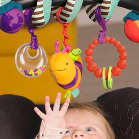 B.Toys Puset Oyuncağı - Wiggle Wrap