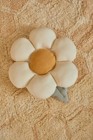 Yastık, Little Daisy