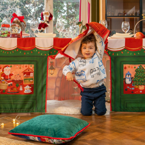 Kids & Tales Santa’s Table – Masa Örtüsü Oyun Evi
