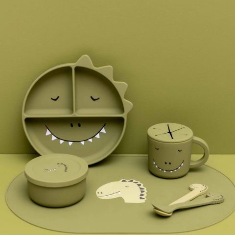 Trixie Silikon Amerikan Servis // Mr. Dino