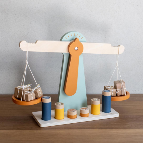 Trixie - Wooden Scale With 6 Weights - 6 Ağırlıklı Ahşap Terazi
