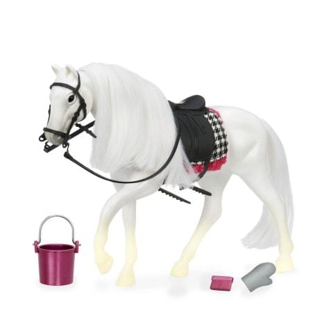 Lori Camarillo At - Camarillo White Horse