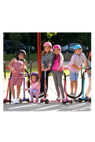 Micro Maxi Micro Deluxe LED Foldable 3Tekerlekli Scooter Navy Blue