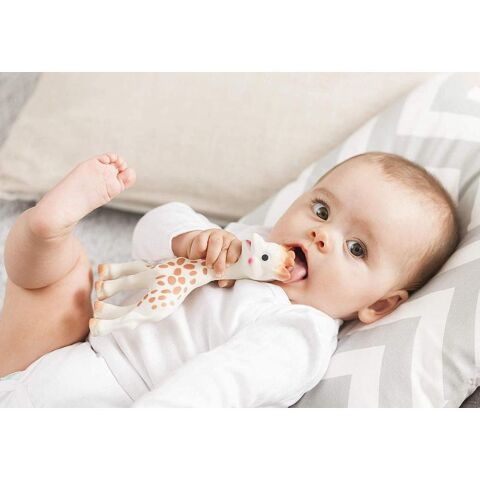 Sophie la Girafe En Güzel Bebek Hediye Seti - Diş Kaşıyıcı
