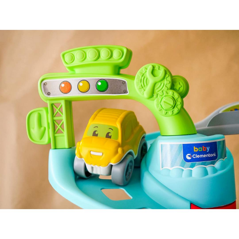 Clementoni Baby Eğlenceli Garaj - Fun Garage