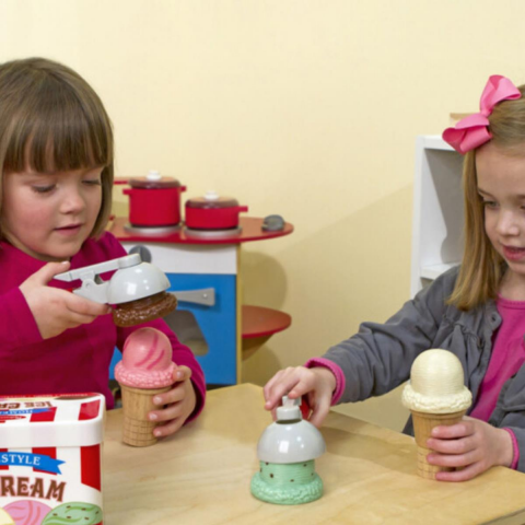 Melissa and Doug Dondurma Külah Servis Seti